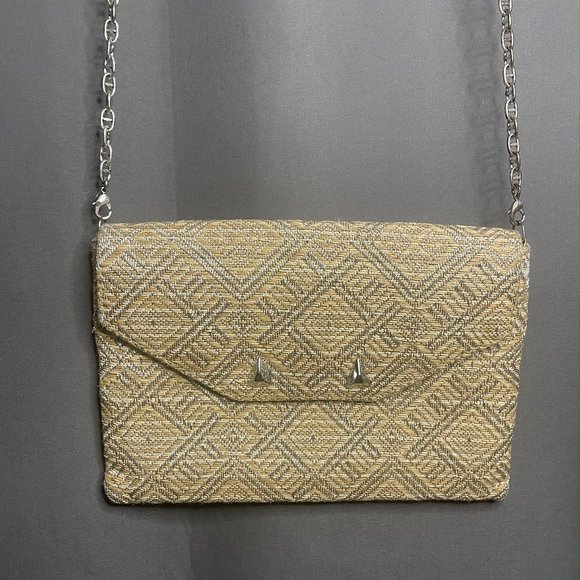 City Slim Clutch with Versatile Chain - Picture 1 of 5